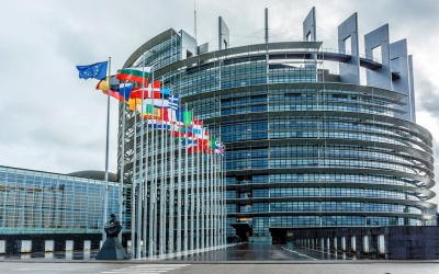 Ευρωεκλογές: Το πολιτικό κέντρο της Ευρώπης πρέπει να αποδείξει την αξία του