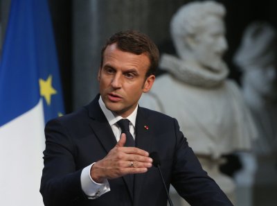 Macron: Η ισότητα των γυναικών βασική προτεραιότητα της προεδρικής μου θητείας