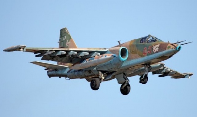 Ρωσικά Su -25 χτύπησαν και εξόντωσαν ουκρανική φάλαγγα στο Kursk