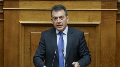 Συστήνονται ειδικές ομάδες για την επιτάχυνση έκδοσης 200 χιλ. εκκρεμών συντάξεων