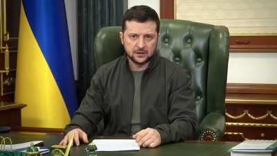 Zelensky: Η Ρωσία έπληξε σκόπιμα  μη στρατιωτικές υποδομές της Ουκρανίας