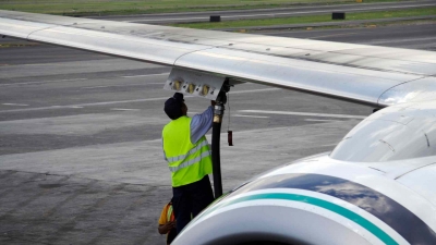 ΕΕ:  Ο φόρος στην κηροζίνη «βάζει φωτιά» στο κόστος των αερομεταφορών