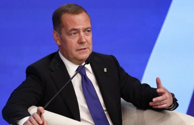 Medvedev (Ρωσία): Η κλίκα του Zelensky είτε θα φύγει στη Δύση είτε θα κομματιαστεί από το πλήθος