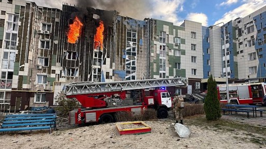 Αίσχη των Ουκρανών: Χτύπησαν πολυκατοικία με αμάχους στο Belgorod - Ισπανικό drone πέταξε κατευθείαν σε διαμέρισμα και εξερράγη