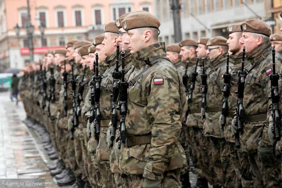 Οι εθελοντές στα Πολωνικά Τάγματα Εφέδρων αυξήθηκαν σε 40.000 – Βορά στην κρεατομηχανή της Ουκρανίας