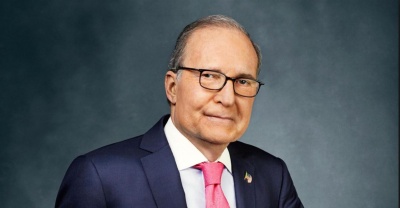 Kudlow (Λευκός Οίκος): Οι ΗΠΑ αναζητούν μια εφαρμόσιμη εμπορική συμφωνία με την Κίνα