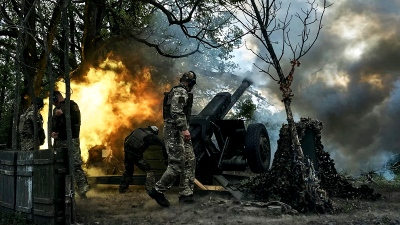 Ουκρανικό δράμα στo Donbass - Ο ρωσικός στρατός έχει περικυκλώσει Vremivka και Velika Novosilka και εξαπολύει καταιγιστικά πυρά