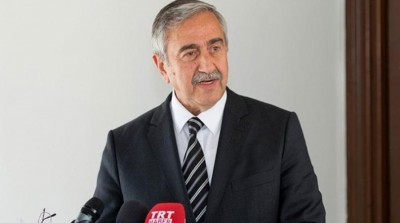 Akinci: Η Τουρκία με απείλησε για να μην κατέλθω στις «εκλογές» στα κατεχόμενα (11/10)