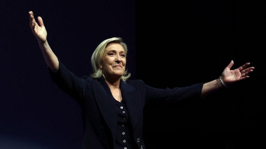  Σε κρίση η Γαλλία αλλά είναι νομοτελειακό. Αργά ή γρήγορα η ακροδεξιά της Le Pen θα πάρει την εξουσία.