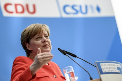 Γερμανία: Τεράστιο σκάνδαλο διαφθοράς πλήττει το κόμμα της Merkel