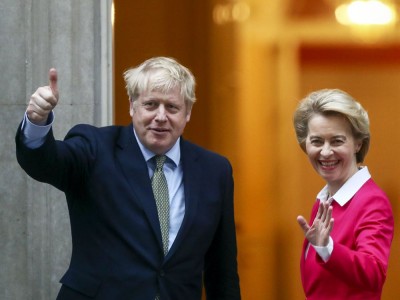 Brexit: Johnson και Von den Leyen συμφώνησαν σε επανάληψη των συνομιλιών για άρση του αδιεξόδου
