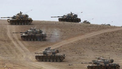 H Τουρκία βομβαρδίζει την περιοχή που ελέγχουν οι Κούρδοι στη Συρία