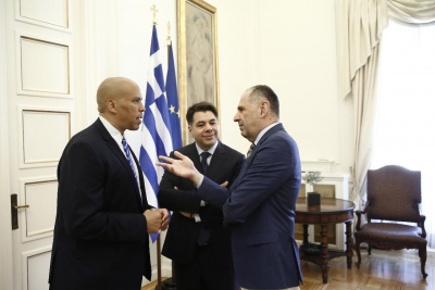 Συνάντηση Γεραπετρίτη με τον Αμερικανό γερουσιαστή Cory Booker – Ελληνοτουρκικά και Μέση Ανατολή στην ατζέντα