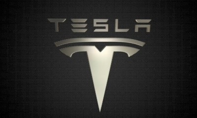 Τι συμβαίνει με τη μετοχή της Tesla - Όλο και περισσότεροι ποντάρουν στην πτώση... και κερδίζουν