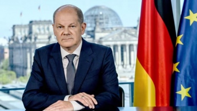 Καταιγιστικές εξελίξεις στο Βερολίνο – Οι Γερμανοί επιχειρηματίες γκρεμίζουν τον Scholz: Καταστρέφει την οικονομία, απέτυχε παντού