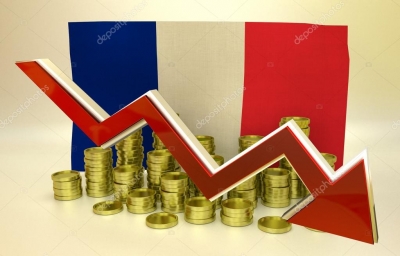 Ύφεση 8,2% στη Γαλλία το 2020 λόγω της πανδημίας