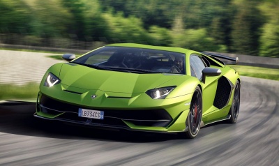 Αυτή είναι η Lamborghini Aventador SVJ με τα 770 άλογα!